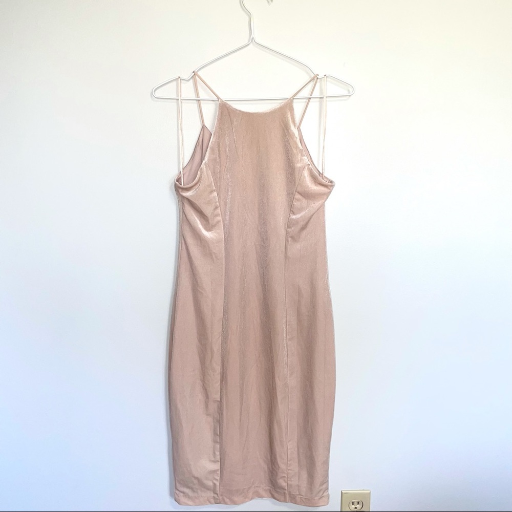 🆕 GUESS VELVET SLIP DRESS - Picture 5 of 6
